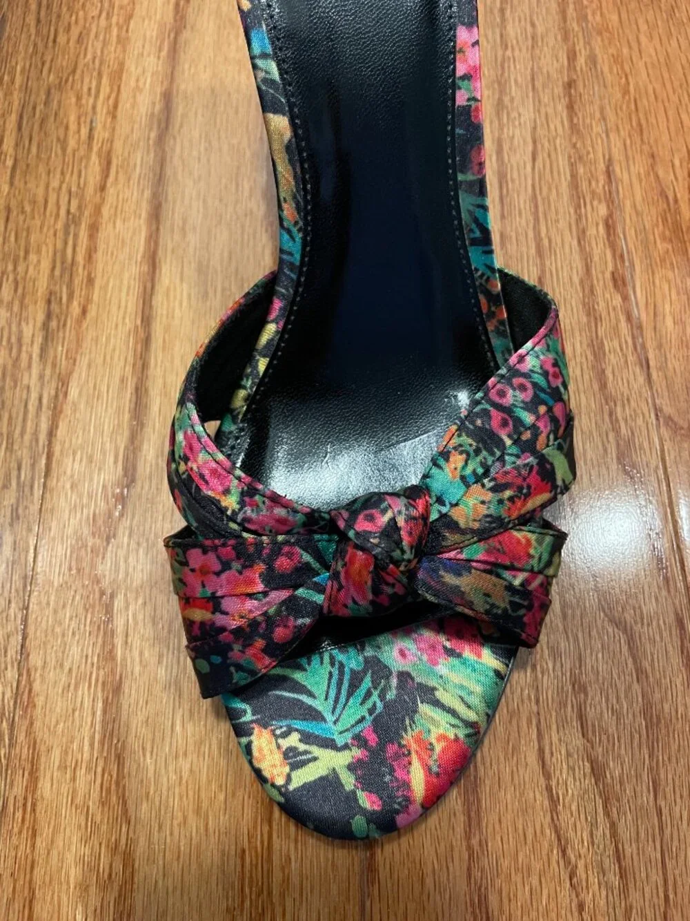 Y2K Fioni Tropical Floral Satin Kitten Heels Knot Peep Toe Slip On Mules Size 8
